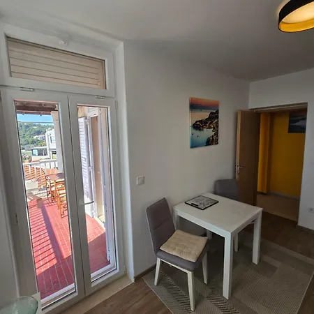 Apartment Ivana *